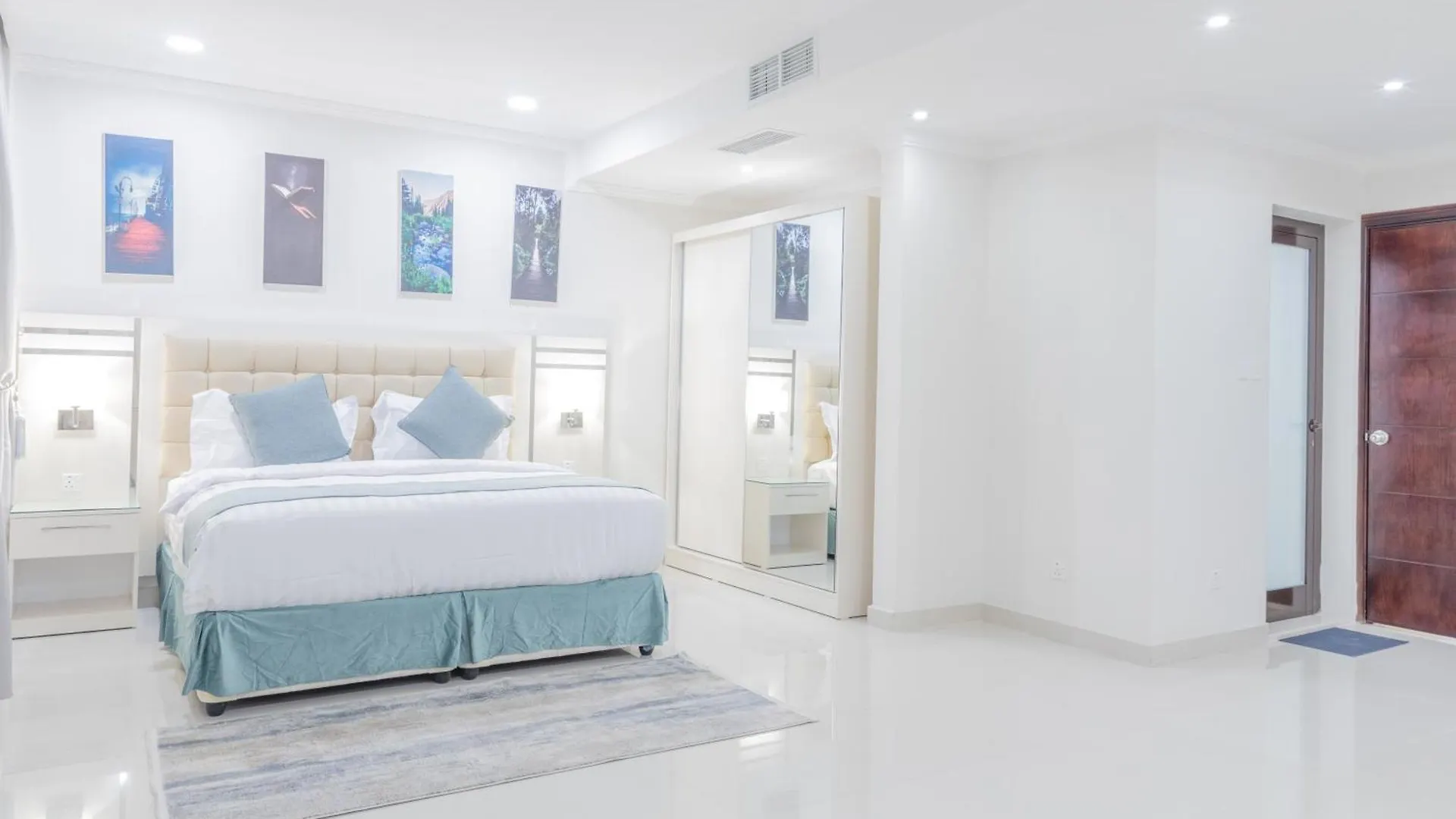 Mooj Apartments Hotel الدمام 0*,  المملكة العربية السعودية