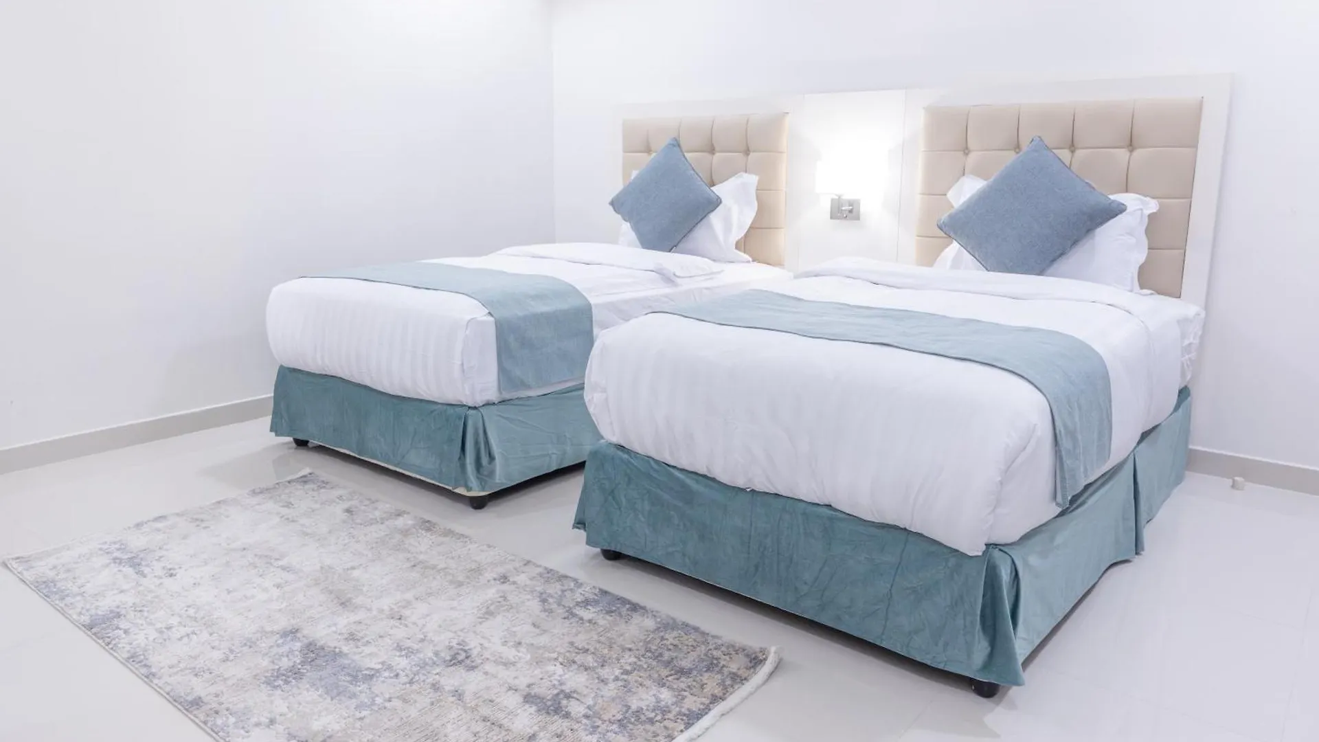 Mooj Apartments Hotel الدمام